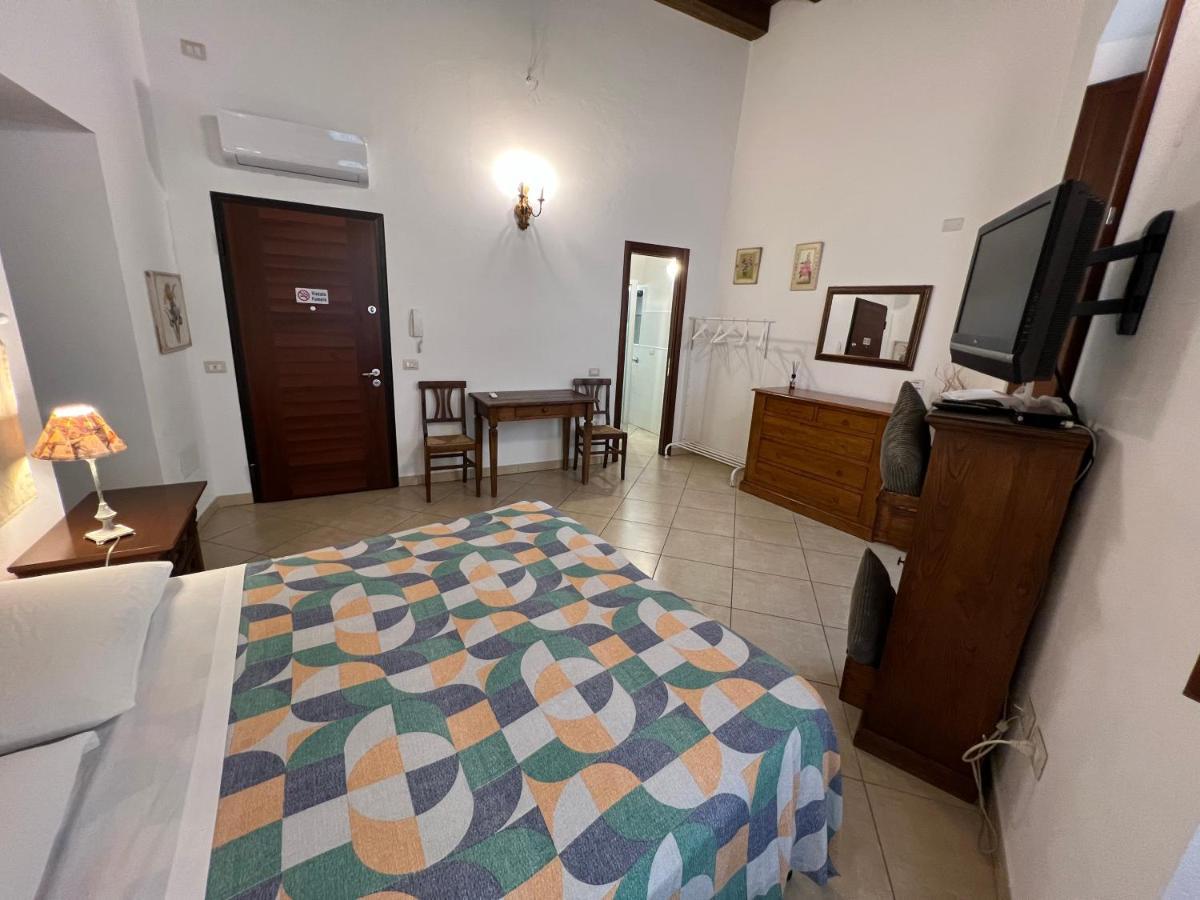 Caralis Holiday Кальяри Экстерьер фото